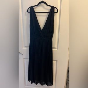 Wilfred Pleated Dress